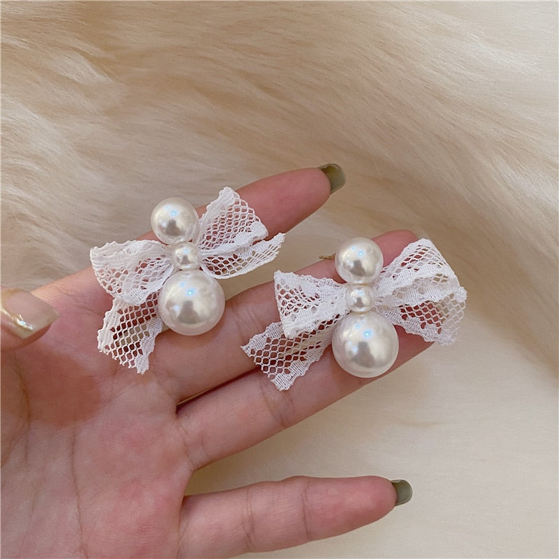 Women Trendy Long Butterfly Clip Earrings Hook Pearl Ear Clips Without Pierced Ears Chain Earrings