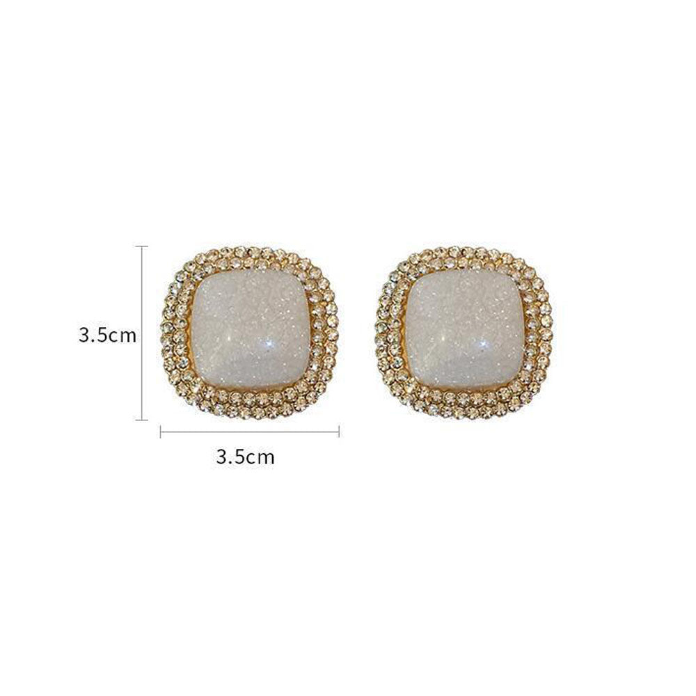 1 Pair Women Diamond Geometric Earrings Fashion Retro Temperament Stud Earrings