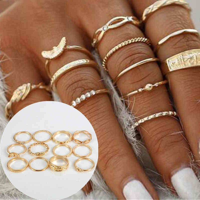 12 Pcs /Set Women Combination Ring Set Gold Color Inlay Diamond Carved Pattern Alloy Joint Ring