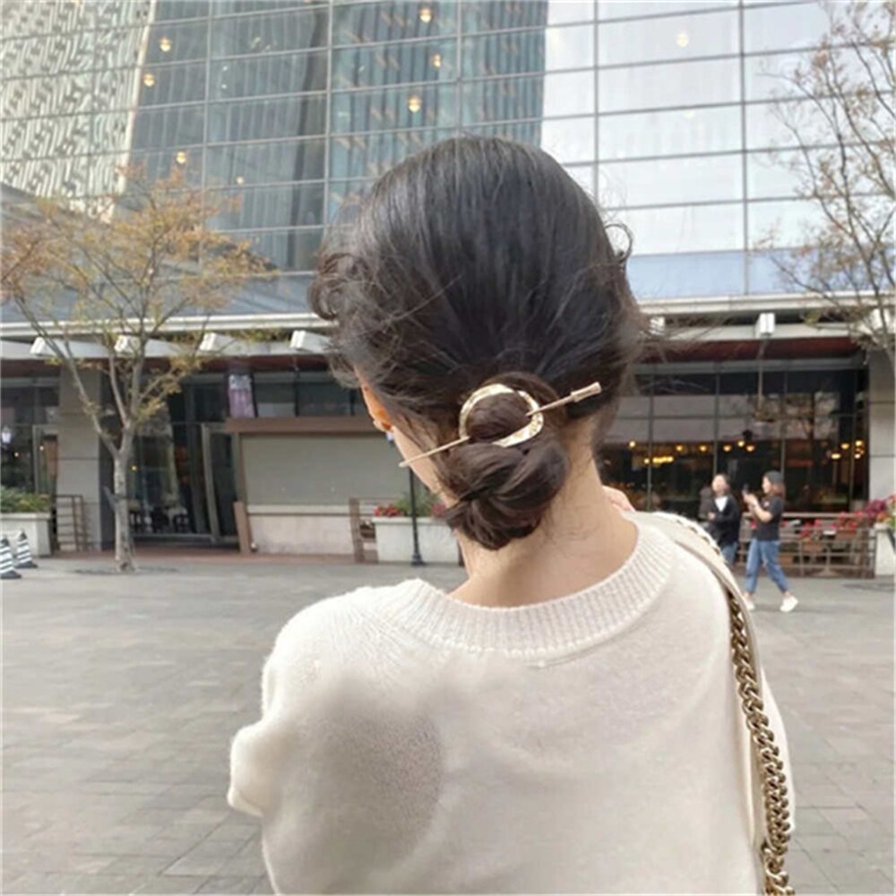 1 Pcs Women Metal Hairpin Retro Style Hair Sticks